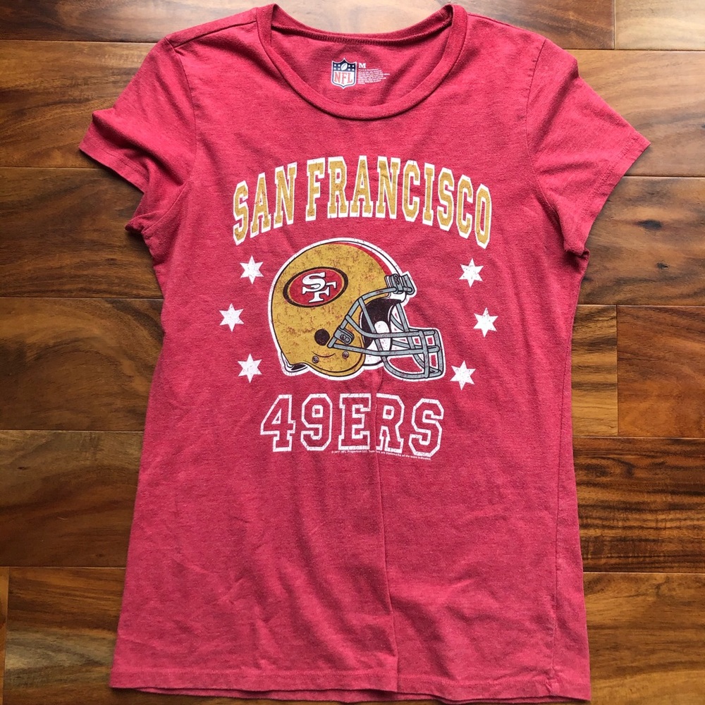 SF 49ers T-shirt